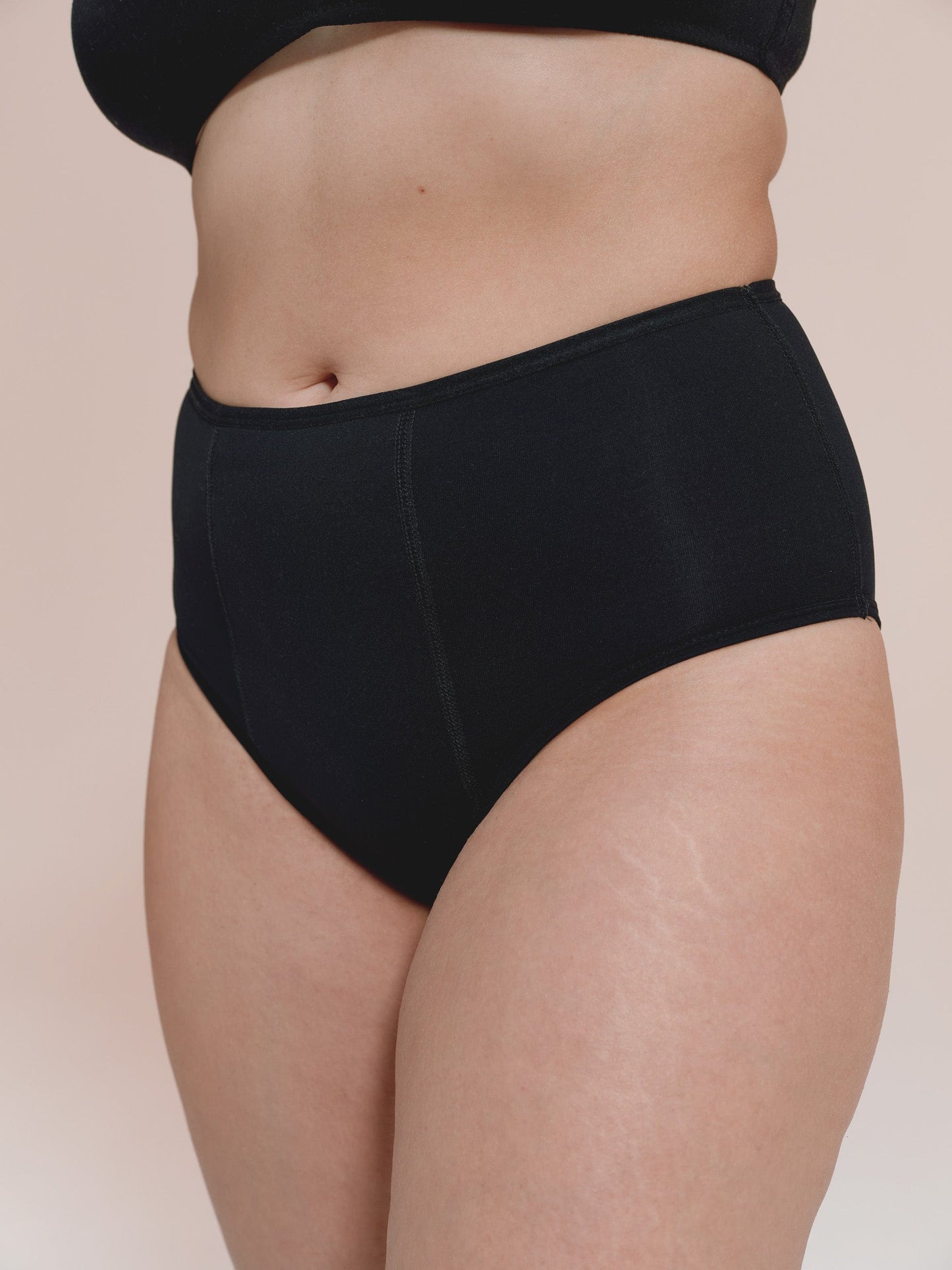 Nachtmodell - Recyceltes Nylon - Schwarz