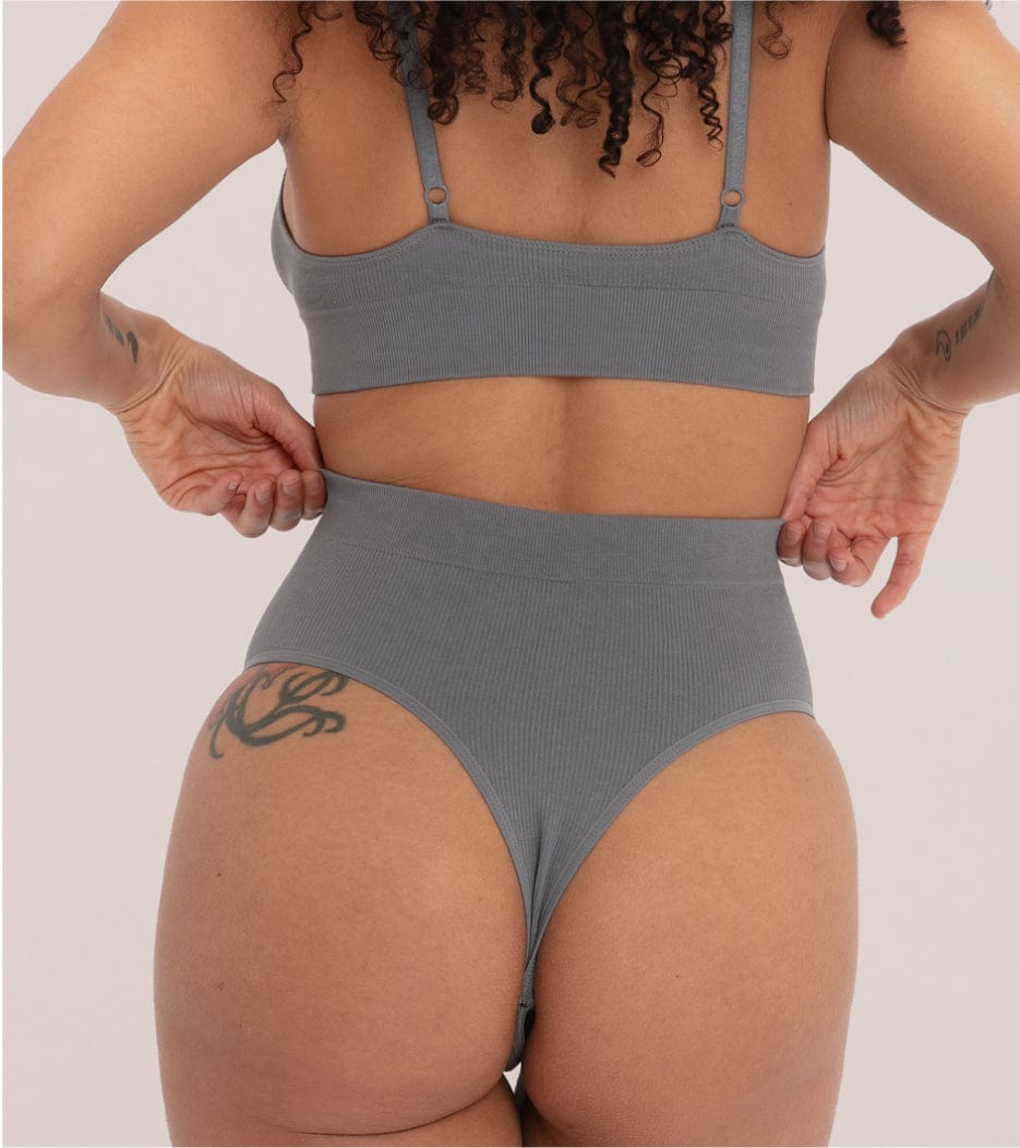 Nahtloser Ripp-High-Waist Tanga - Grau